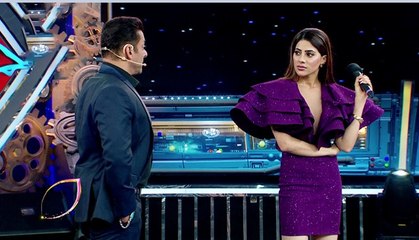 Download Video: Bigg Boss 14: Nikki Tamboli flirts with Salman Khan | Grand Premiere | FilmiBeat