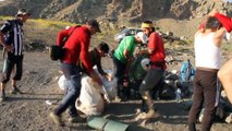 'Türkiye'nin Çatısı'na tırmanan dağcıların yükünü katırlar sırtlıyor -  IĞDIR