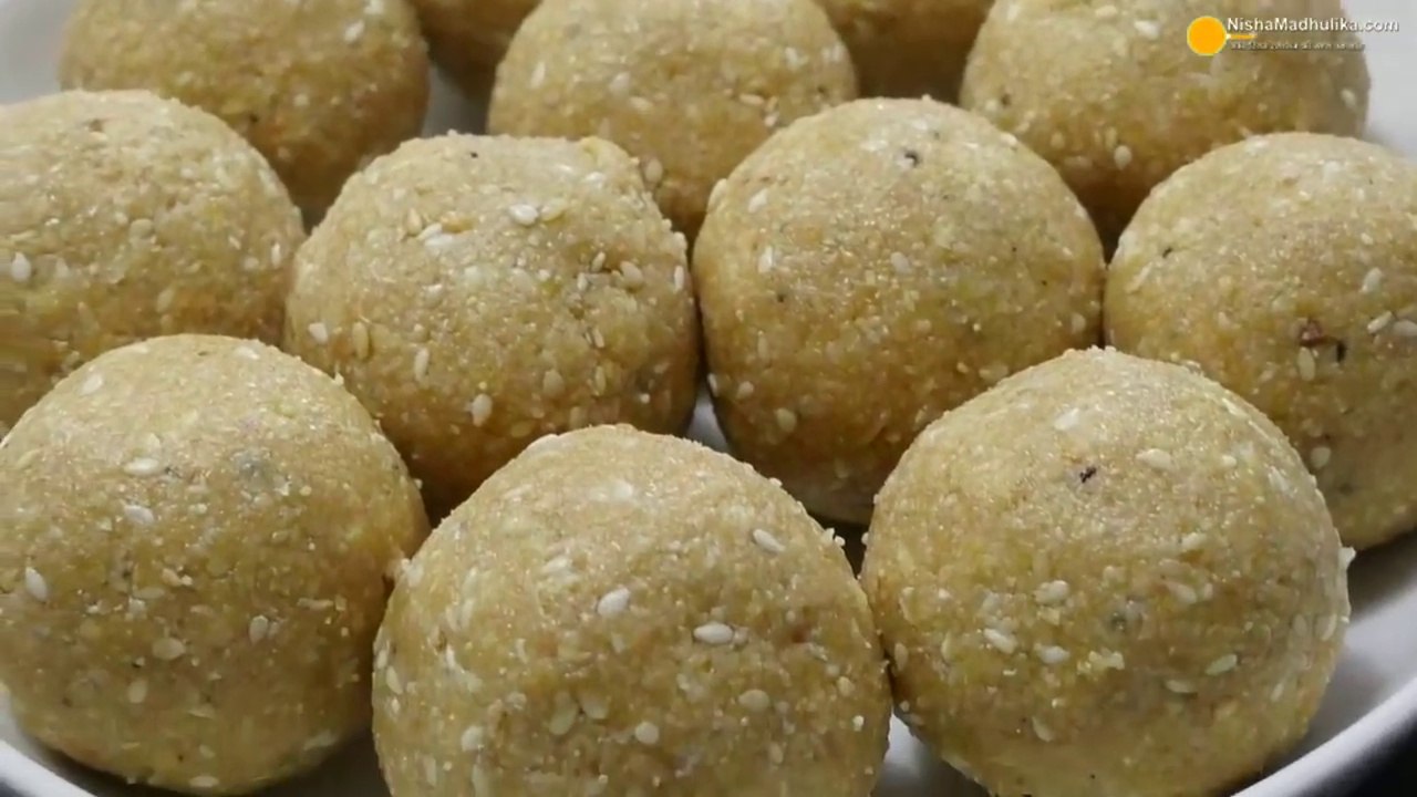 Tilkut Recipe - Til ke laddu - til gud ke laddu banane ki vidhi - til gud ke laddu banana - Nisha Madhulika - Rajasthani Recipe - Best Recipe House
