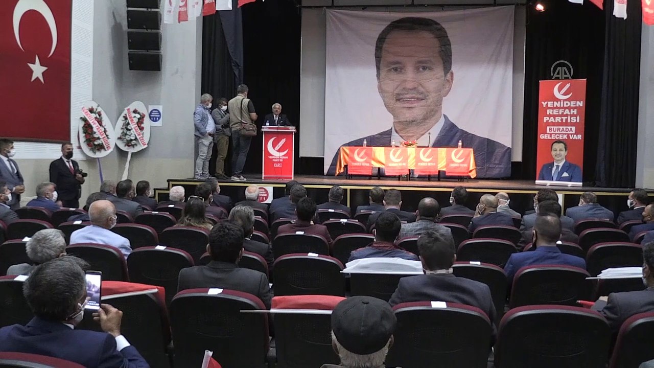 Yeniden Refah Partisi Genel Başkanı Fatih Erbakan Kars'ta konuştu