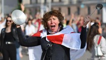 نساء بيلاروسيات يتصدرن الاحتجاجات ضد الرئيس لوكاشينكو