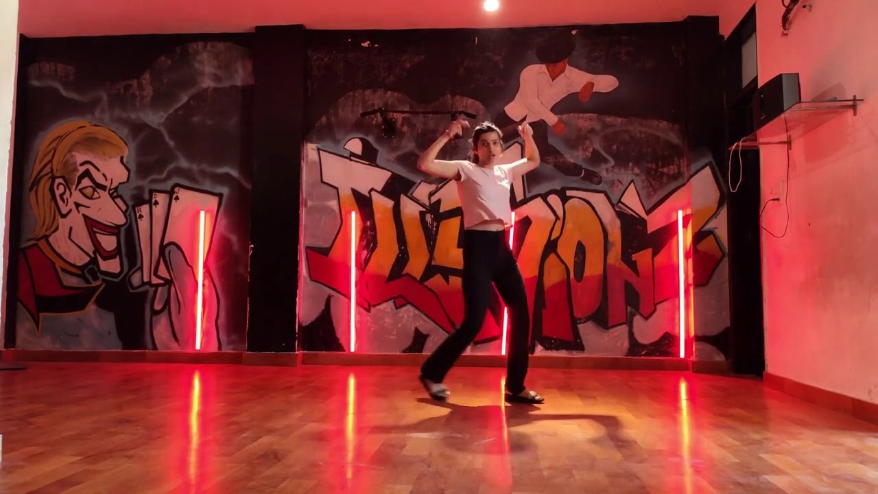Baby Girl | Guru Randhawa | Dhvani Bhanushali song | Dance | Amit Kakkar | Remo D’Souza  y n studio