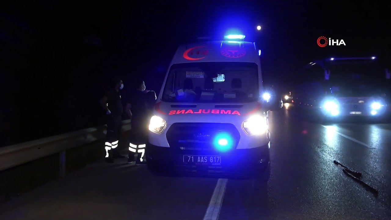 Otomobilin çarpması ile 200 metre sürüklenen yaya feci şekilde can verdi