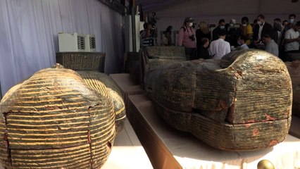 Descobertos sarcófagos enterrados há mais de 2.500 anos