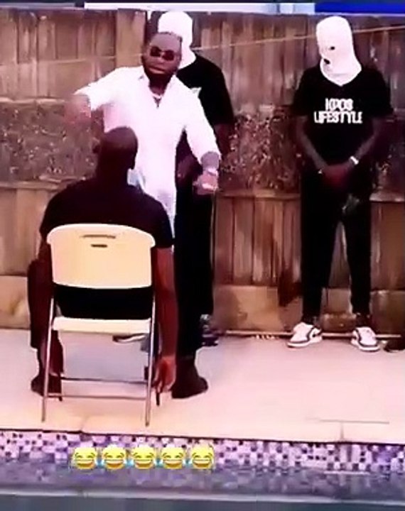 Davido a failli tuer un des figurants de son clip