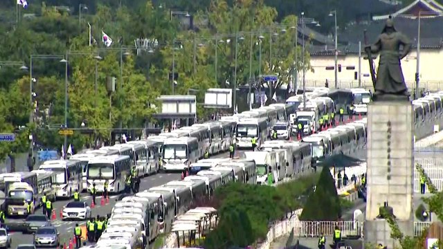 여야, '개천절 집회' 공방...내일부터 국정감사 돌입 / YTN