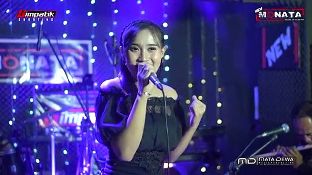 DI TINGGAL PAS SAYANG SAYANGE - YENI INKA feat  NEW MONATA