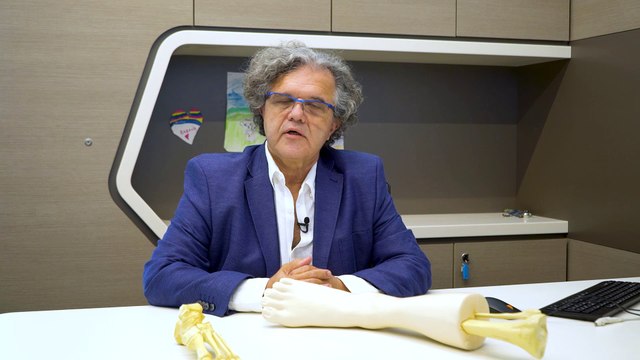 Ortopedi ve Travmatoloji Uzmanı Prof. Dr. Ufuk Özkaya cevaplıyor; Yaşa göre kemik kaynama süresi değişiklik gösterir mi?