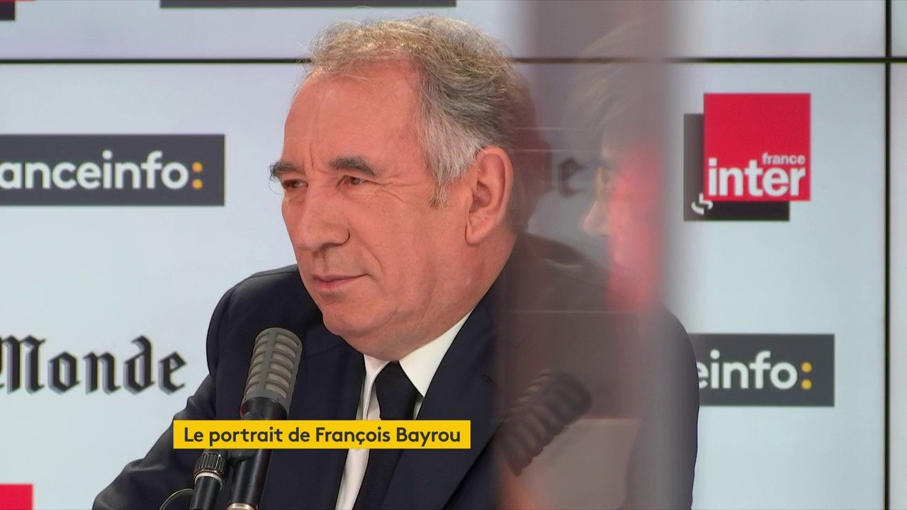 Questions politiques : le portrait de François Bayrou par Carine Bécard