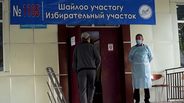 В парламент Киргизии проходят 4 партии - ЦИК