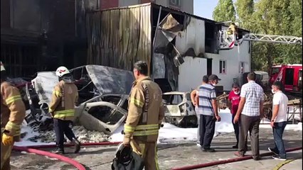 Başakşehir'de oto sanayi sitesinde yangın - İSTANBUL