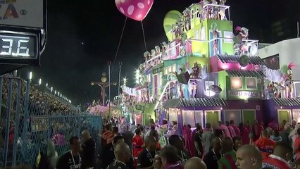 브라질 리우 카니발, 100년 만에 무산 위기 / YTN