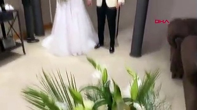 Soner Sarıkabadayı, model Madelein Lopez Camelo ile evlendi