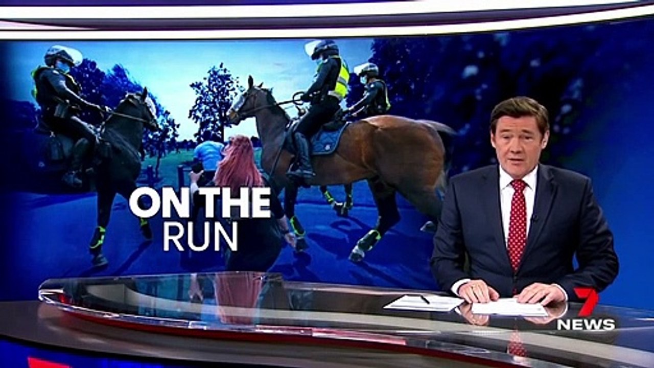 19 Sep 2020 Melbourne anti-lockdown protesters clash with police for third straight weekend _ 7NEWS