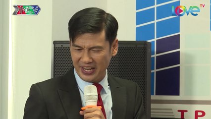 Nhân viên bần thần khi sếp cất giọng hát như CHAIEN