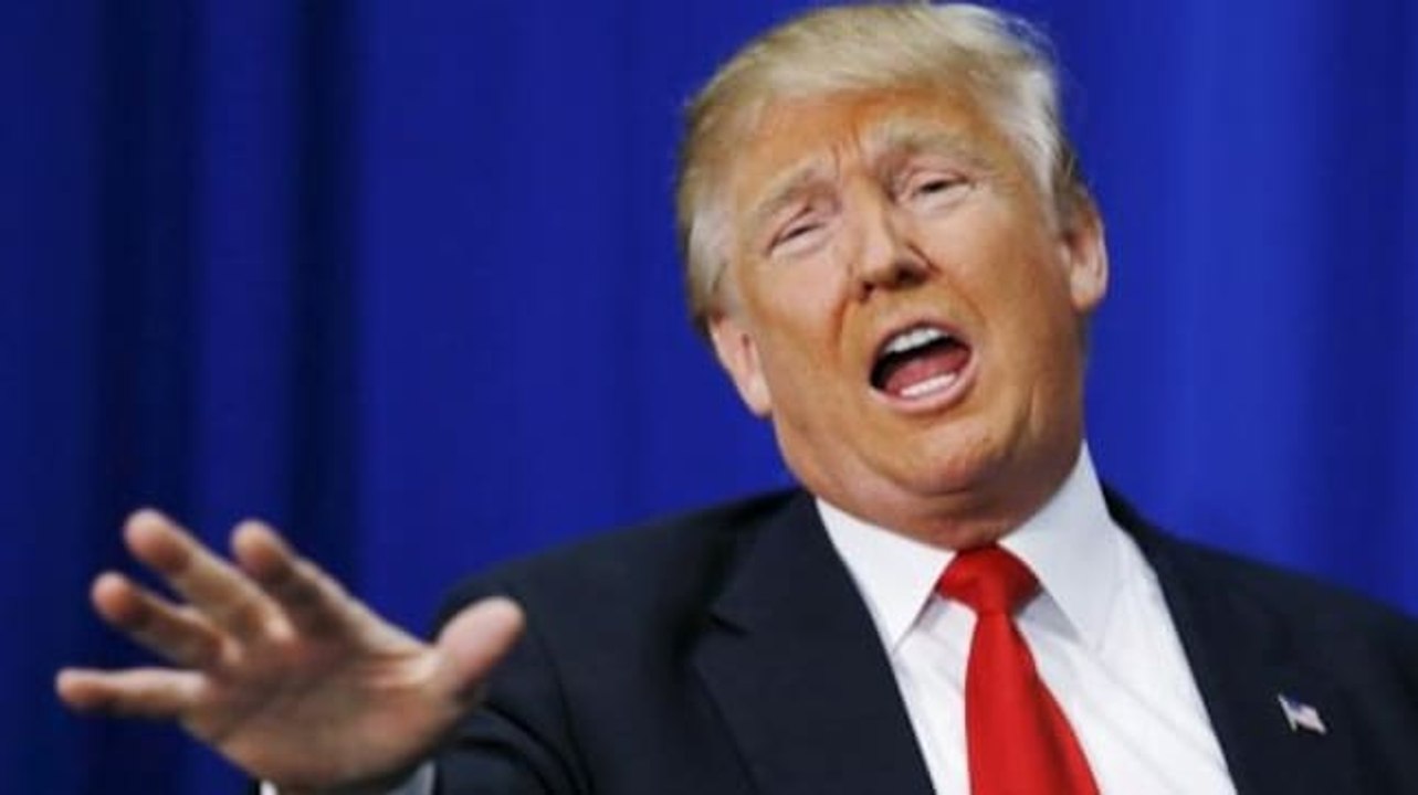 Infected with coronavirus, Donald Trump briefly leaves hospital to greet supporters