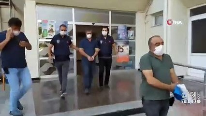 4 çocuğunu dövüp canlı yayın yapmıştı, tutuklandı