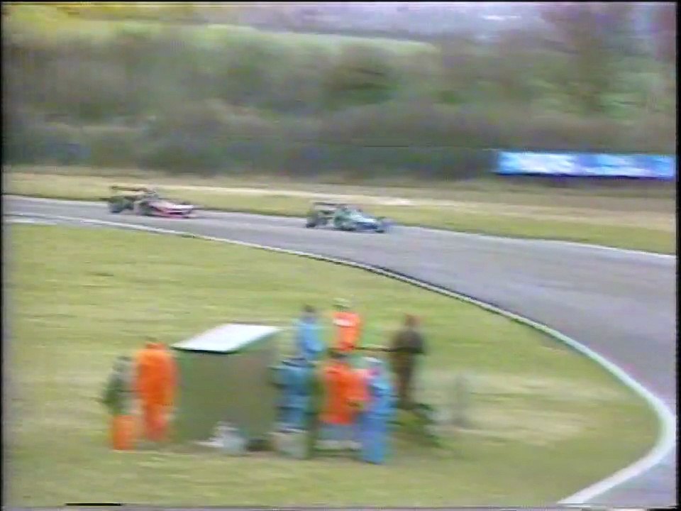 Thruxon F.3 Jim Crawford accident