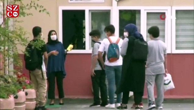 Liselerde yüz yüze eğitim böyle başladı