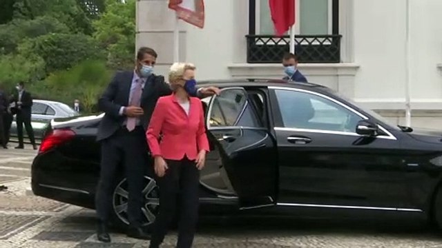 رئيسة المفوضية الأوروبية تدخل الحجر الصحي بعد حضورها اجتماعا مع شخص مصاب بكورورنا