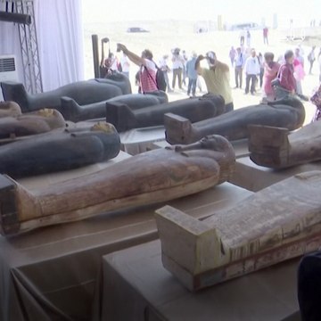 Egypte: Découverte de 59 sarcophages intacts, vieux d'au moins 2.500 ans