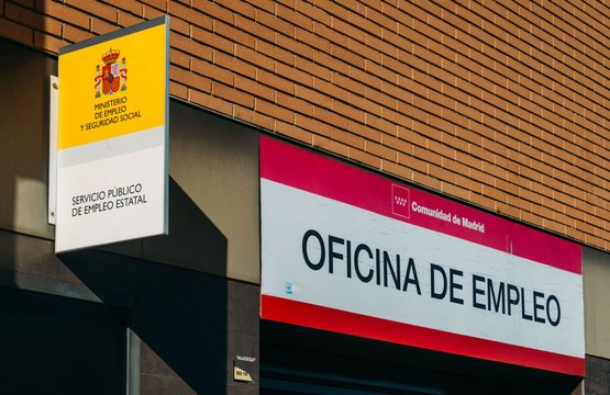 Economía Para Todos: El Gobierno aplaude 700.000 parados más y otros 700.000 en ERTE