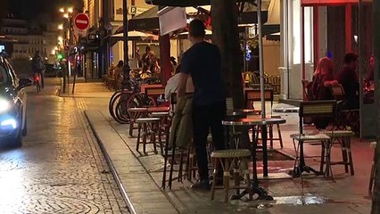 Bares serão fechados em Paris