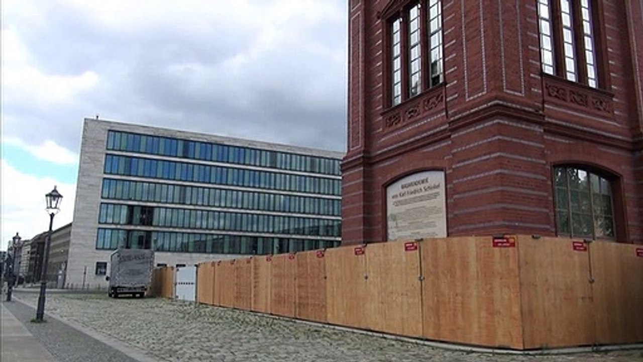 Wiederaufbau schinkel's  bauakademie in berlin