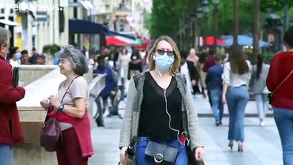 В Париже закрывают бары