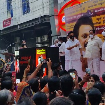 DMK’s Kanimozhi leads protest over Hathras rape case, she and others detained as crowd swells
