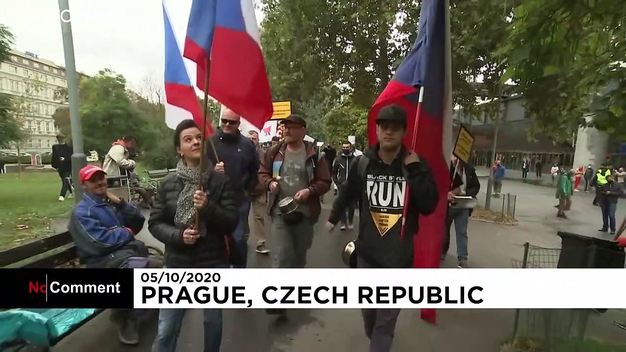 Prag: Gastwirte protestieren gegen Corona-Einschränkungen