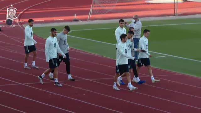 La selección se entrena con la vista puesta en el amistoso ante Portugal