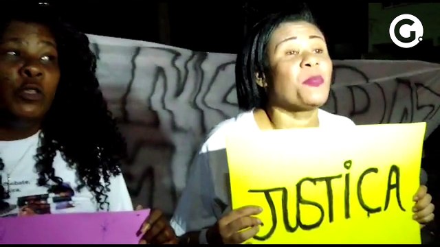 Familiares de vítimas da chacina na baía de vitória realizaram ato em homenagem aos mortos