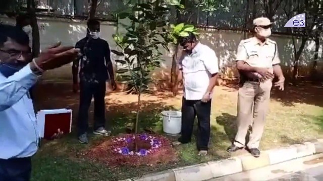 Talasani Srinivas Yadav Accepts Green India Challenge | E3 Talkies