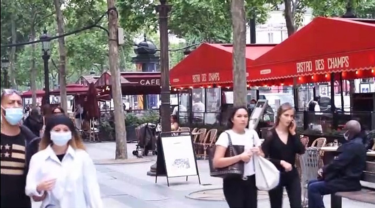 France : les bars et les cafés fermés à Paris