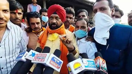 कसमे वादे के साथ चुनावी दौर चालू ग्रामीण क्षेत्रों में किया जा रहा है दौरा