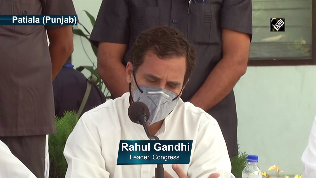 Rahul Gandhi lambasts PM Modi over India’s economy