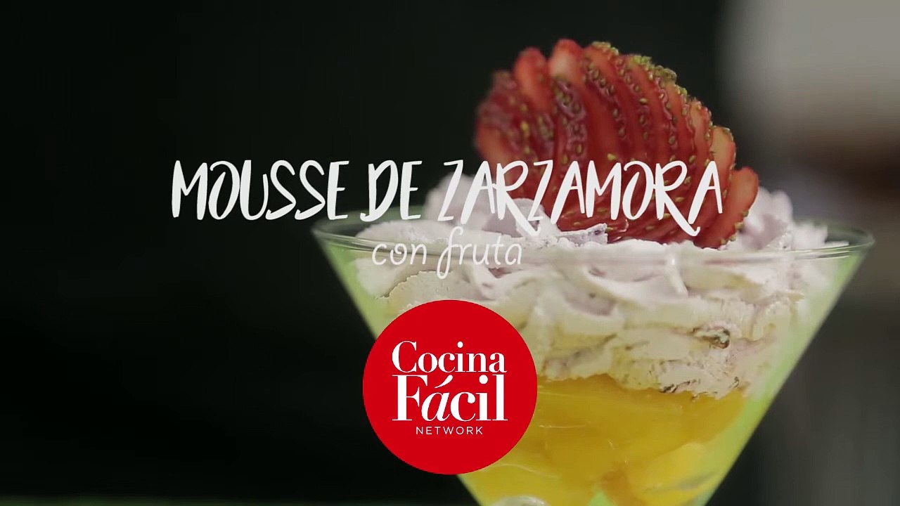 Mousse de zarzamora y fruta