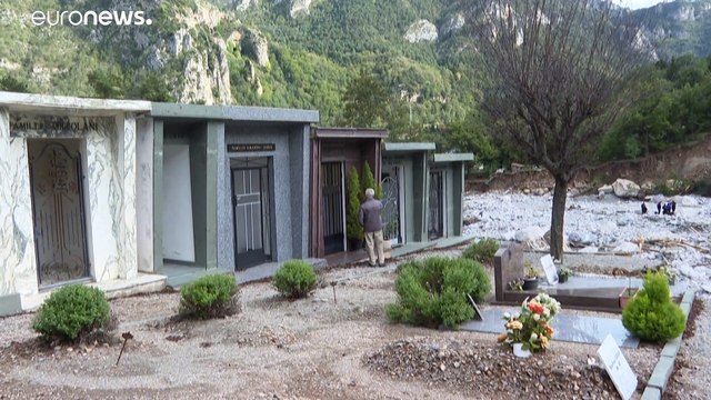 Cimetières éventrés, rizières inondées : les dégâts d'Alex en France et en Italie