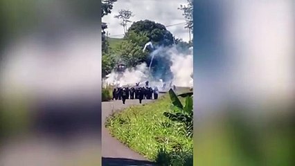 ext-ataque-a-policias-141020