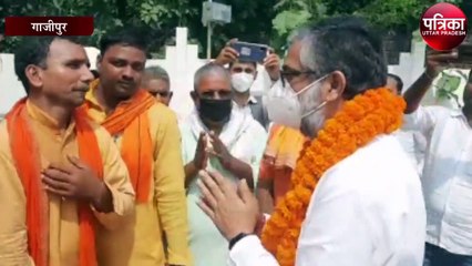 बेटी की हत्या और दुष्कर्म पर राजनीति नहीं - सांसद नीरज शेखर