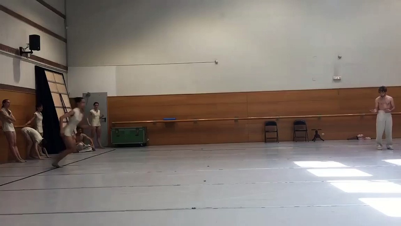 Así baila la novia del actor Martiño Rivas