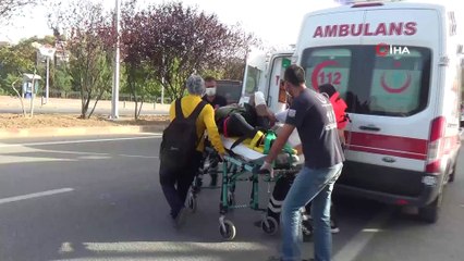 Otomobil ile motosiklet çarpıştı; 2 yaralı