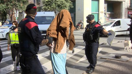 Macroperativo policial en Barcelona contra la venta de droga