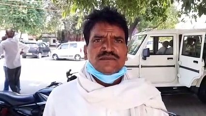 ग्राम प्रधान ने जिलाधिकारी से की मुलाकात