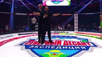 شاهد كيف أنهى عثمان نورمحمدوف خصمه بطريقة شرسة للغاية أمام ابن عمه  ( 720 X 1280 )