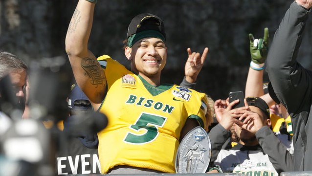 NDSU QB Trey Lance to Declare for 2021 NFL Draft