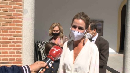 Amelia Bono reúne a su familia en la primera comunión de su hijo Manu