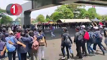 [TOP 3 NEWS] Demo Tolak UU Cipta Kerja I Tanggapan PemerintahI Andi Gani Kursi Bantah Ditawari Wamen