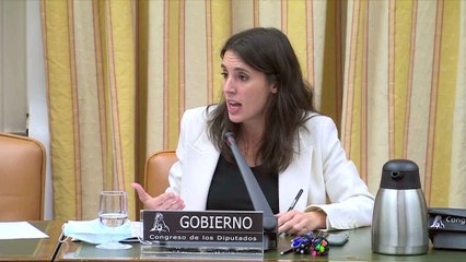 Irene Montero señala que las querellas contra Iglesias acaban "archivadas" y las del PP "con cárcel"